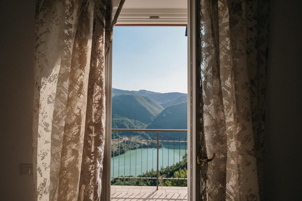 Apartamento La Vista Panoramica Piu Bella Ascrea Exterior foto